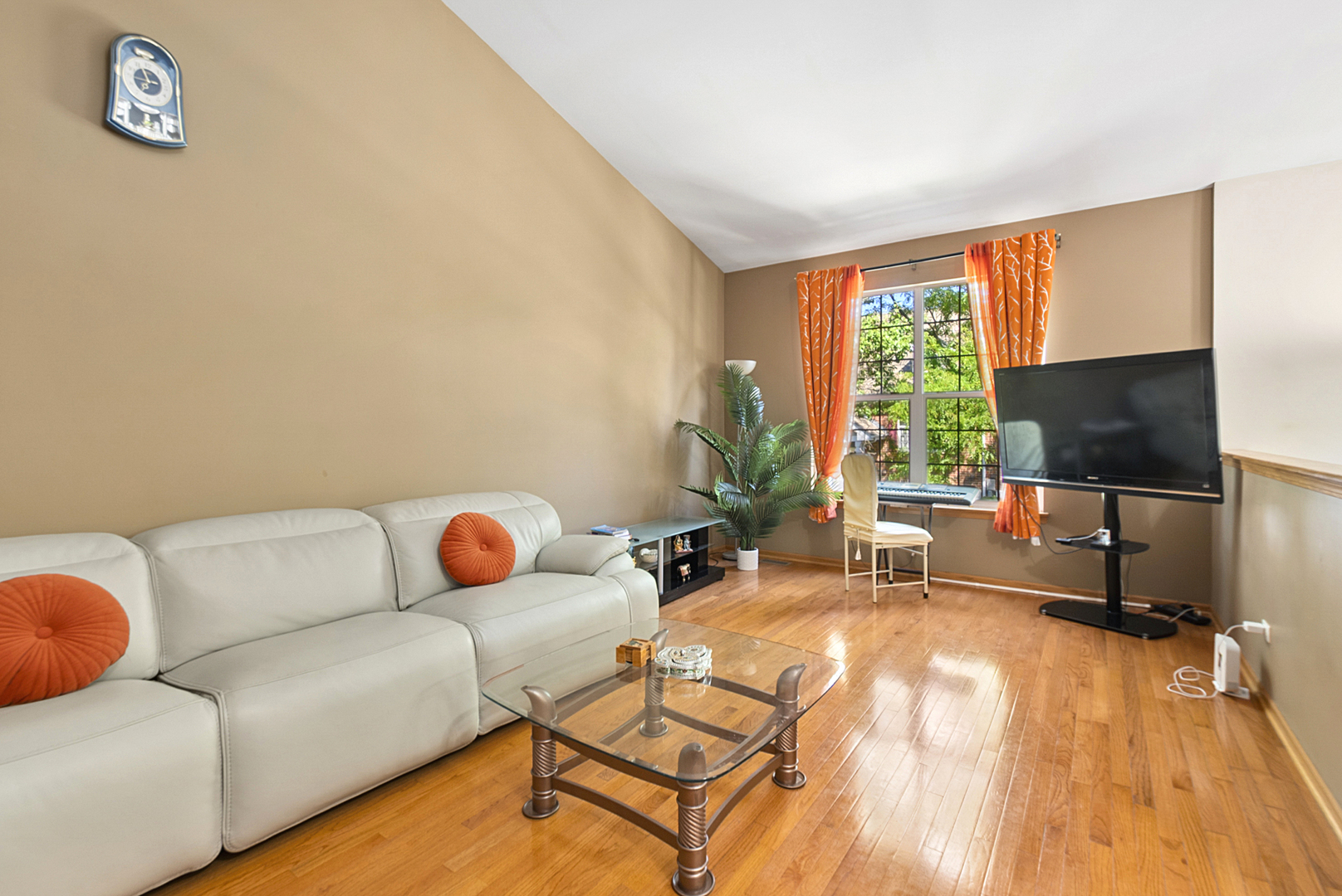 4th image of 9411 Albany Ct, Orland Park, IL 60467 | MLS# 12453243