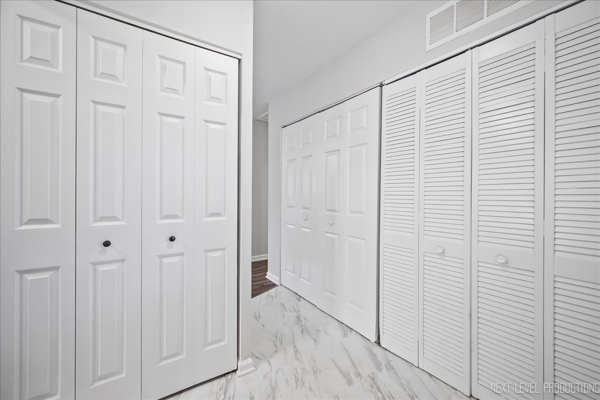 Homes for sale in Glendale Heights, IL | 172 Vantroba Dr, Glendale Heights, IL 60139 | MLS# 12456306