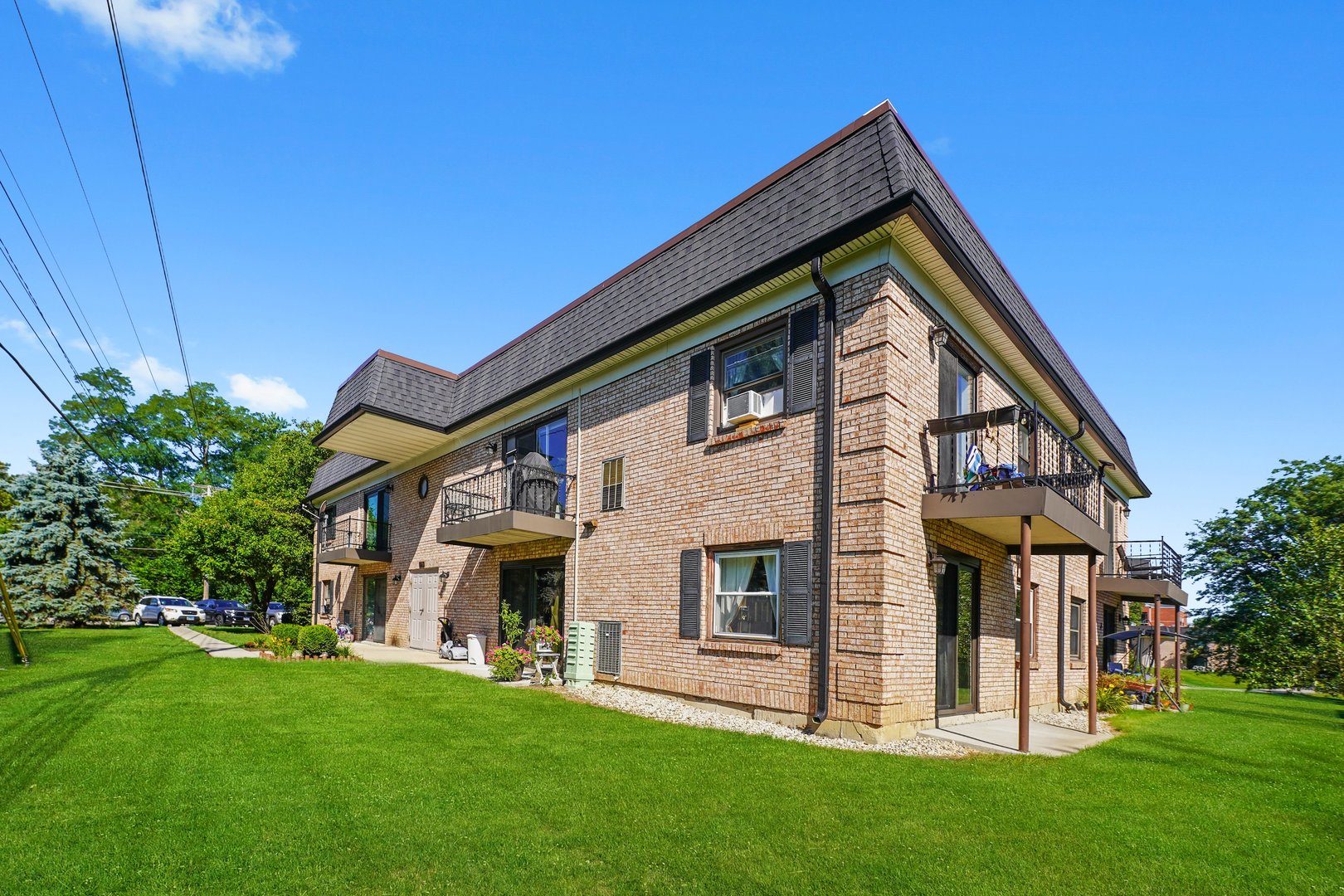 Homes for sale in Rolling Meadows, IL | 3355 Kirchoff Rd #6A, Rolling Meadows, IL 60008 | MLS# 12456913