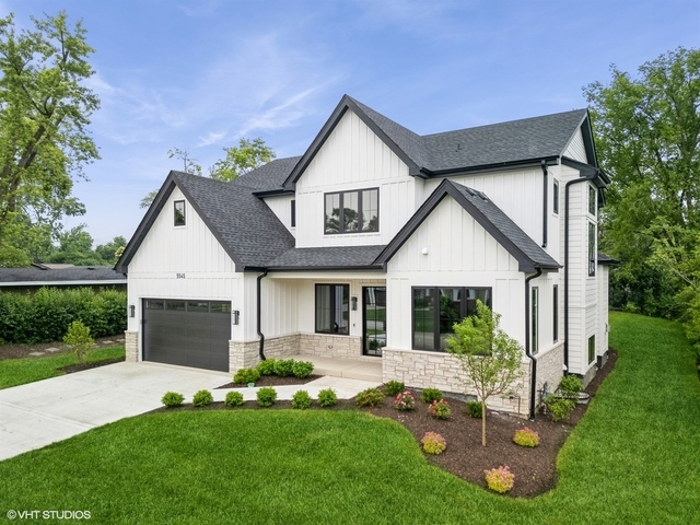 Homes for sale in Hinsdale, IL | 5545 S Stough St, Hinsdale, IL 60521 | MLS# 12457149