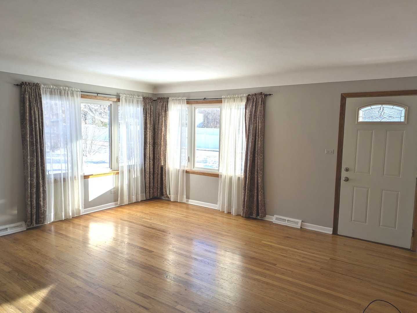 Homes for sale in Lombard, IL | 21W230 Pershing Ave, Lombard, IL 60148 | MLS# 12465408