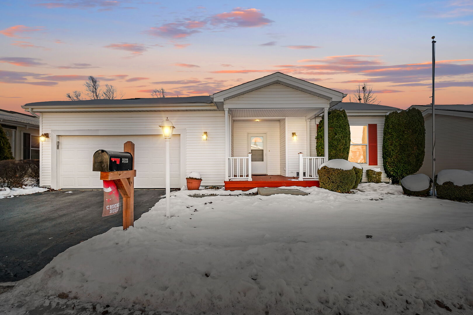 Homes for sale in Grayslake, IL | 3123 Appaloosa Way, Grayslake, IL 60030 | MLS# 12470818