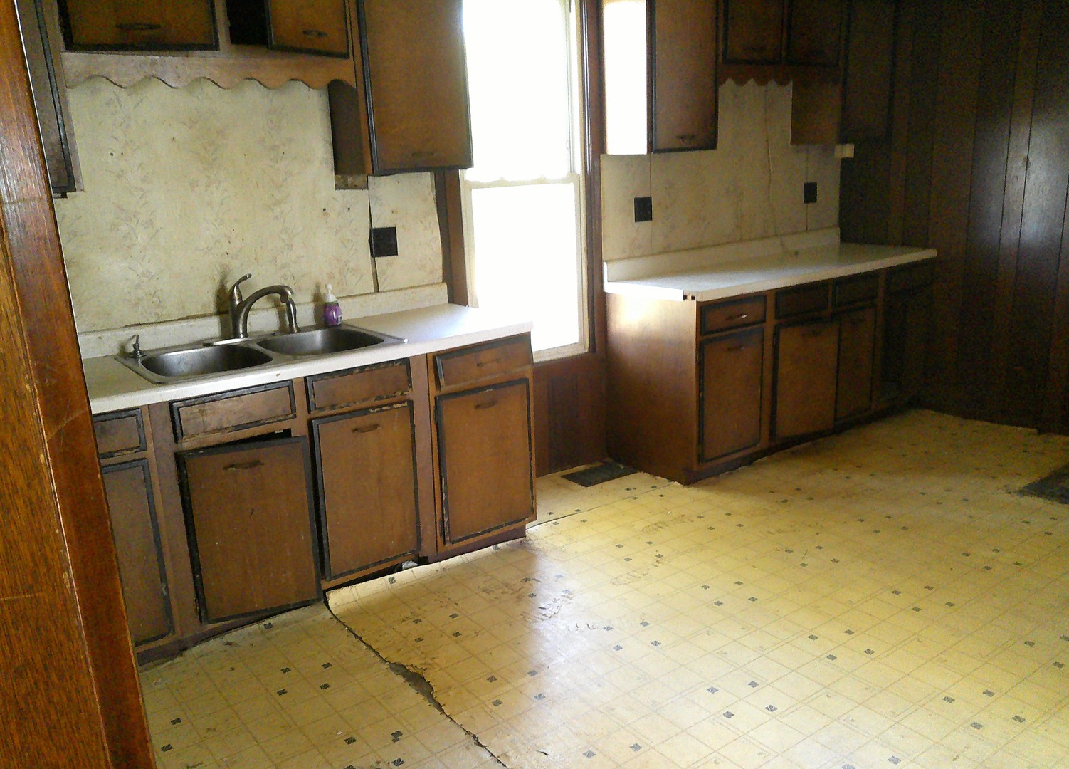 Homes for sale in Clinton, IL | 701 S Cain St, Clinton, IL 61727 | MLS# 12476506