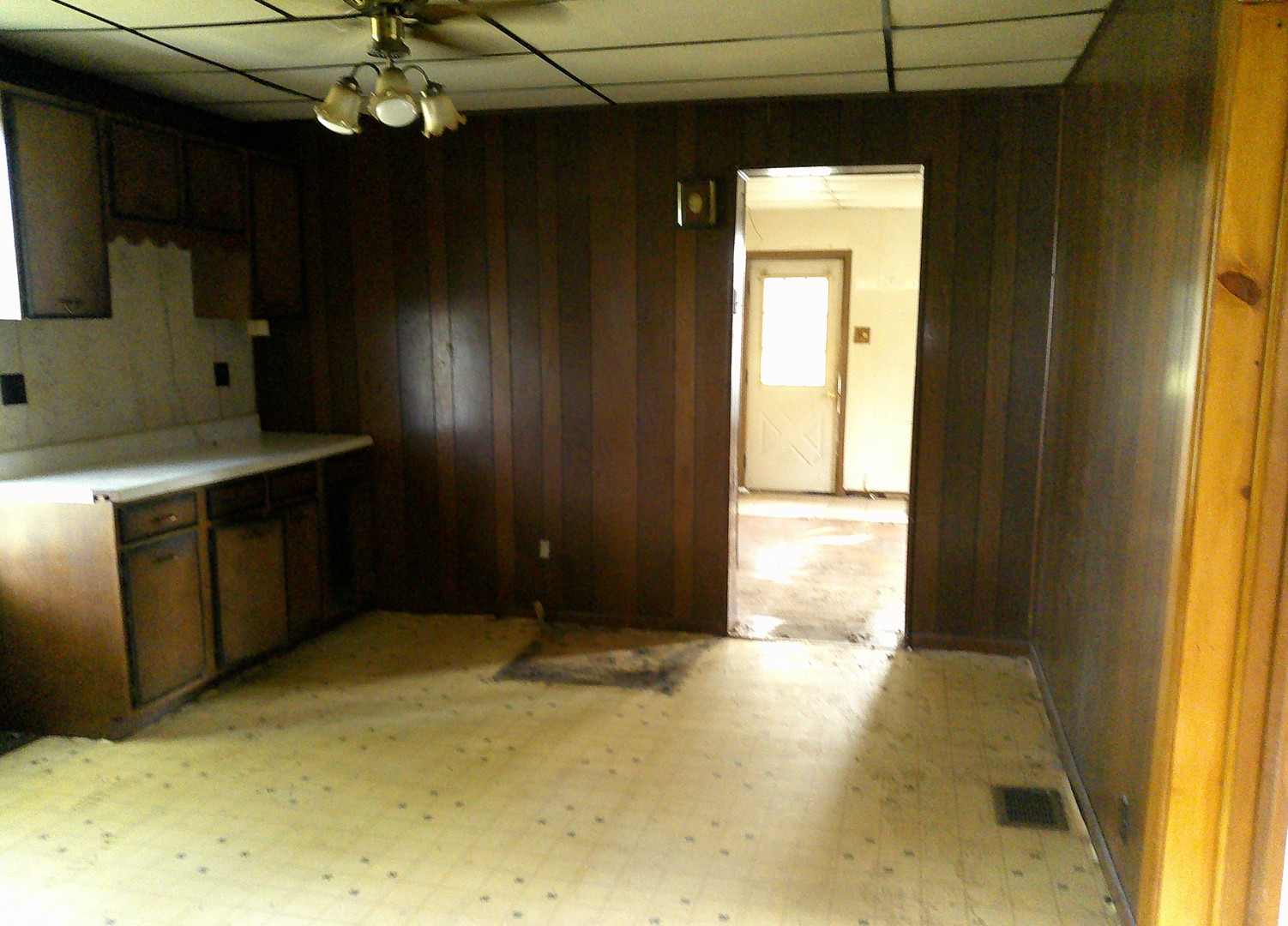 Homes for sale in Clinton, IL | 701 S Cain St, Clinton, IL 61727 | MLS# 12476506