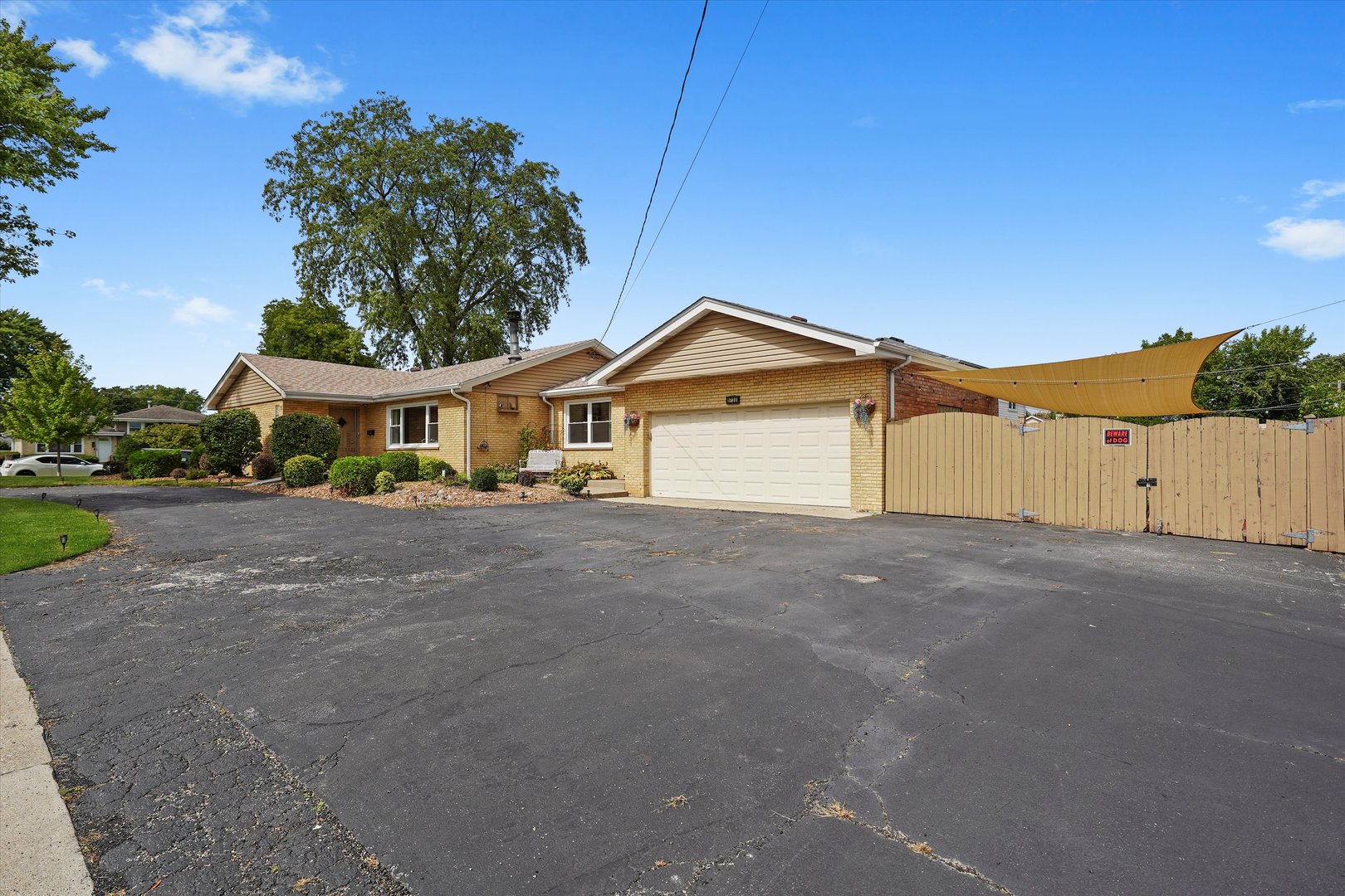 Homes for sale in Chicago Ridge, IL | 5730 110Th St, Chicago Ridge, IL 60415 | MLS# 12482103