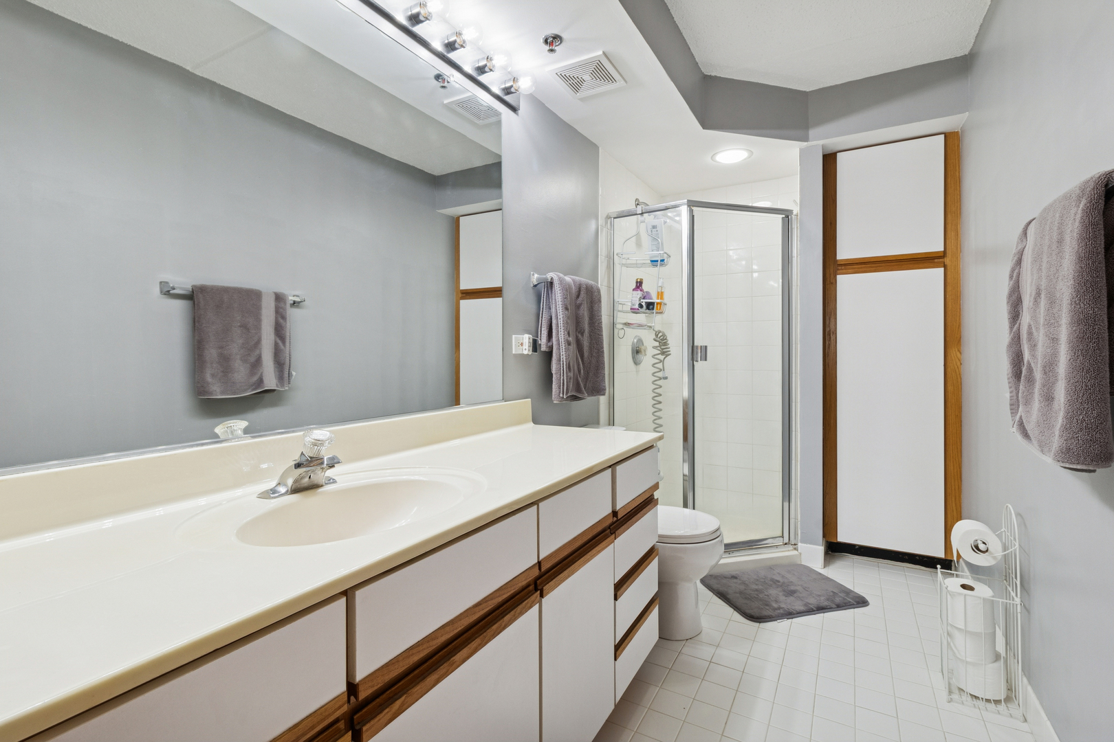 Homes for sale in Niles, IL | 7450 N Waukegan Rd #404, Niles, IL 60714 | MLS# 12484101