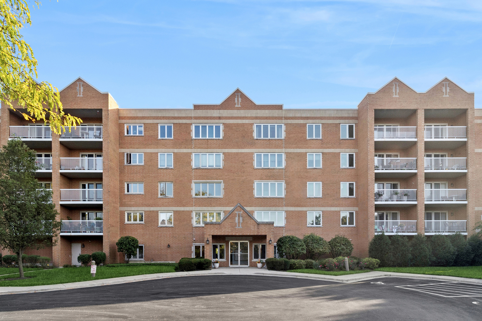 Homes for sale in Niles, IL | 7450 N Waukegan Rd #404, Niles, IL 60714 | MLS# 12484101