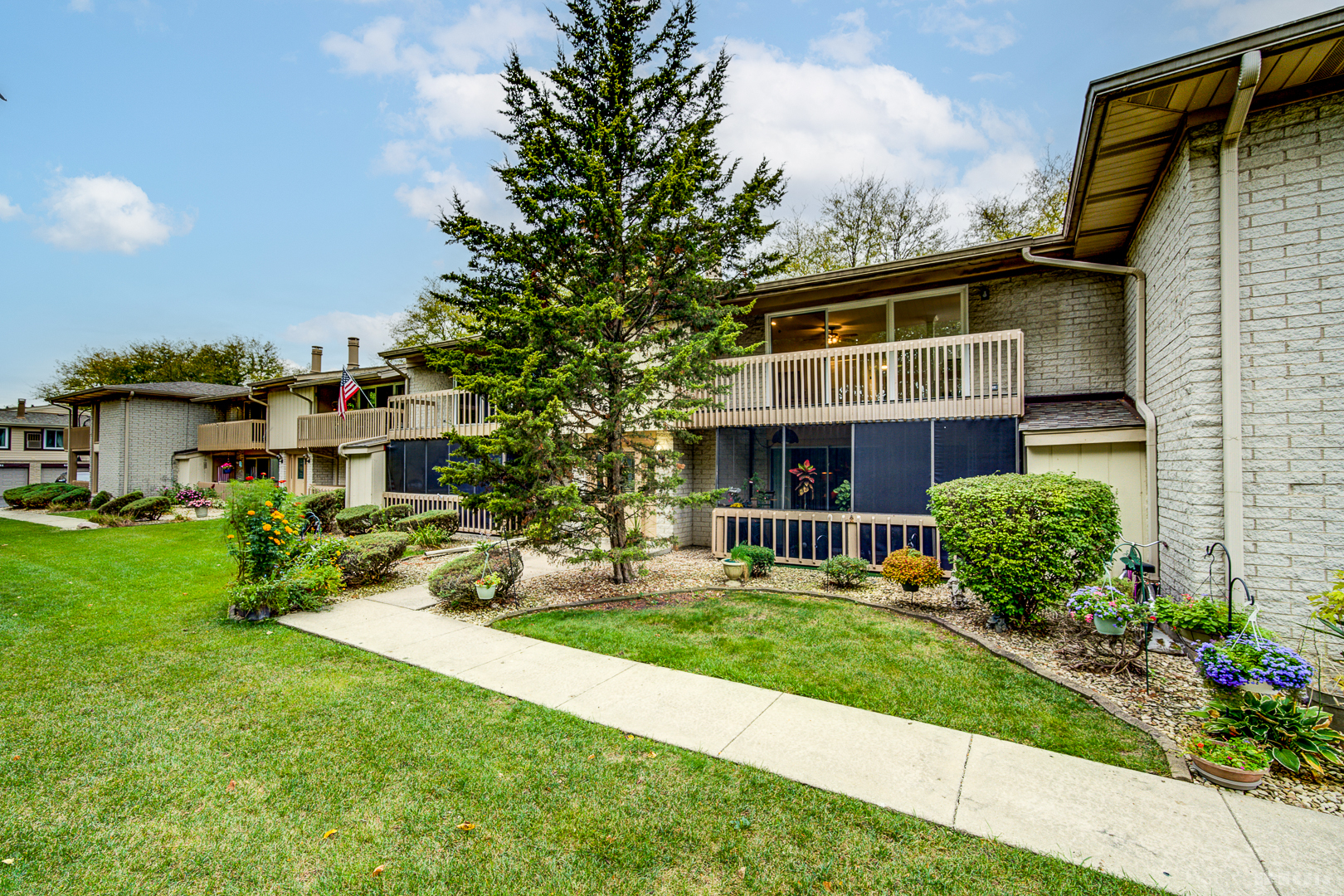 Homes for sale in Orland Park, IL | 15717 Orlan Brook Dr #G83, Orland Park, IL 60462 | MLS# 12495102