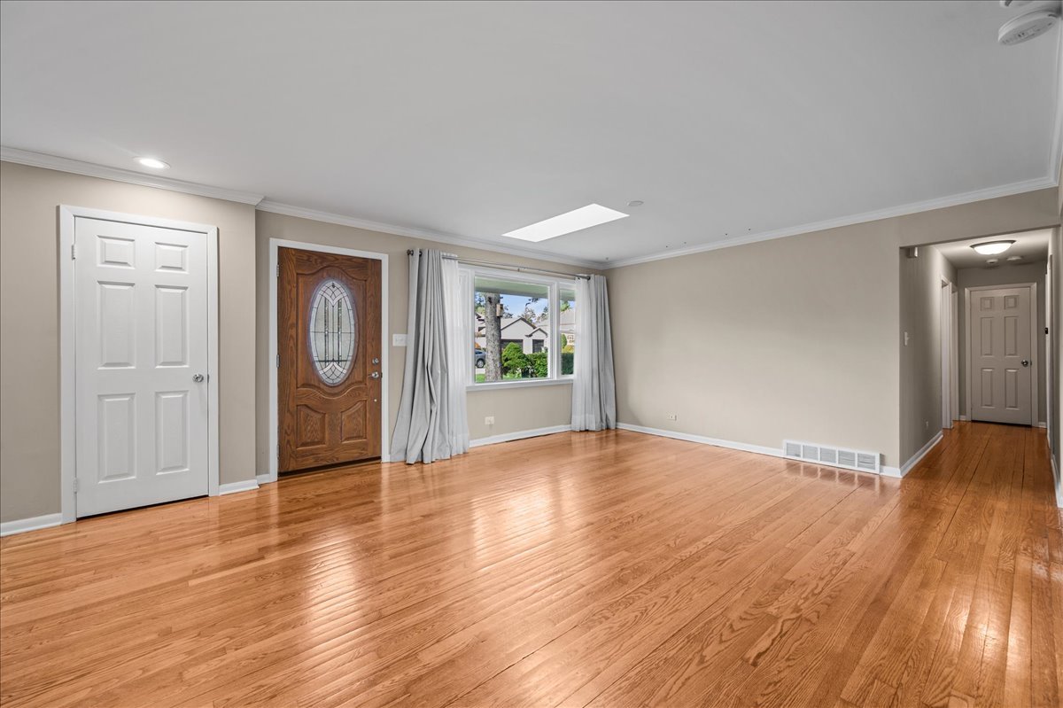 Homes for sale in Prospect Heights, IL | 203 Coldren Dr, Prospect Heights, IL 60070 | MLS# 12499285