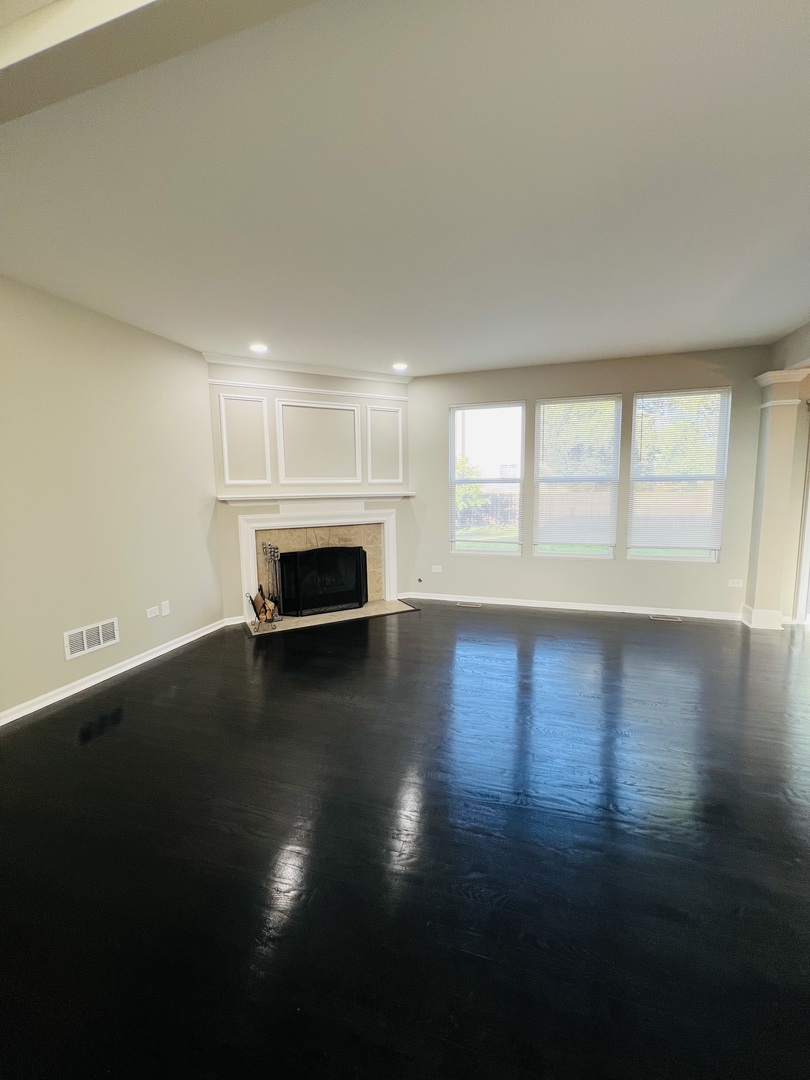 Homes for sale in Bolingbrook, IL | 8 Honeysuckle Ct, Bolingbrook, IL 60490 | MLS# 12499458