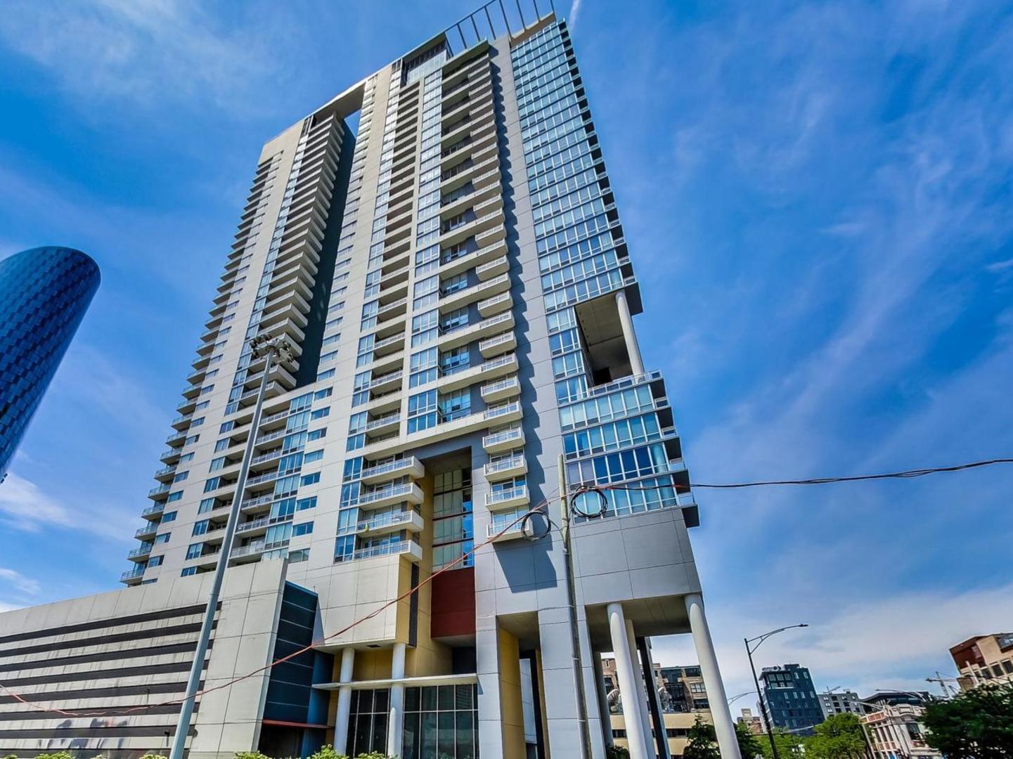 Homes for sale in Chicago, IL | 737 W Washington Blvd #1209, Chicago, IL 60661 | MLS# 12509469