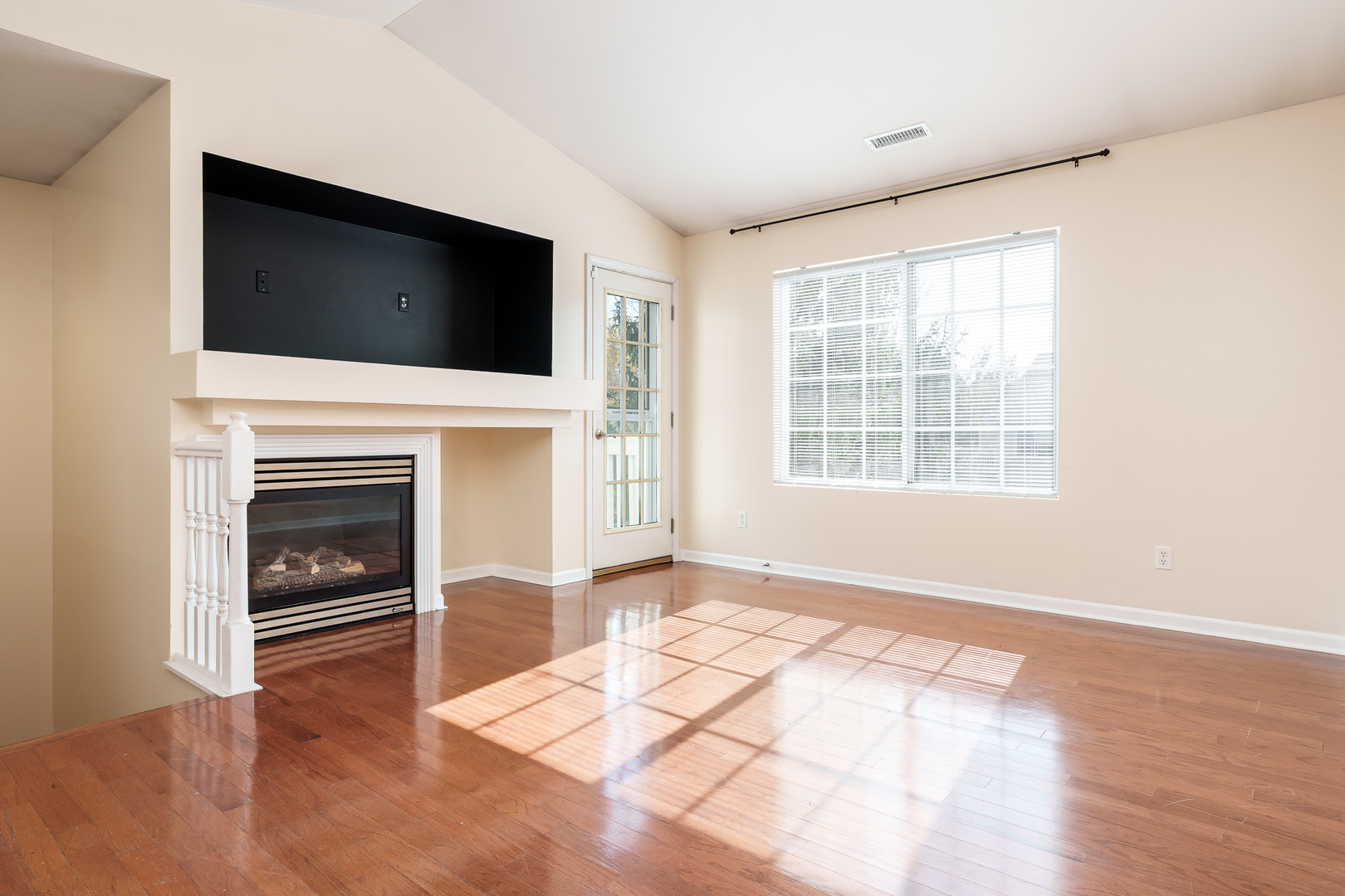 Homes for sale in Loves Park, IL | 6538 Commonwealth Dr #0, Loves Park, IL 61111 | MLS# 12509856