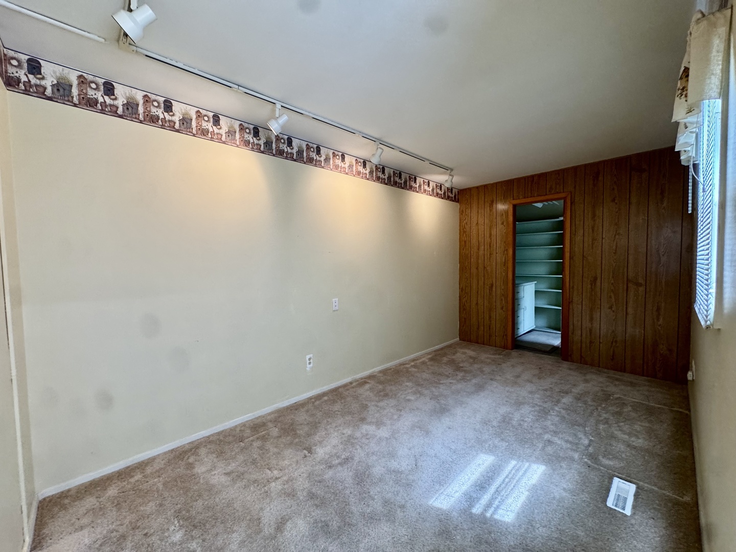 Homes for sale in Montgomery, IL | 119 Garden Dr, Montgomery, IL 60538 | MLS# 12510516