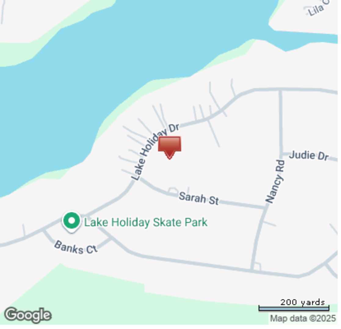 Homes for sale in Lake Holiday, IL | 876 Holiday Dr, Lake Holiday, IL 60548 | MLS# 12510792