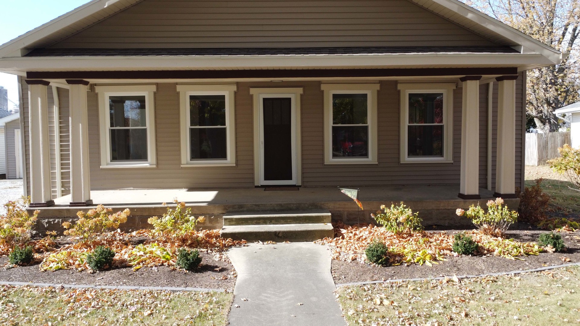 Homes for sale in Gilman, IL | 618 S Thomas St, Gilman, IL 60938 | MLS# 12511771