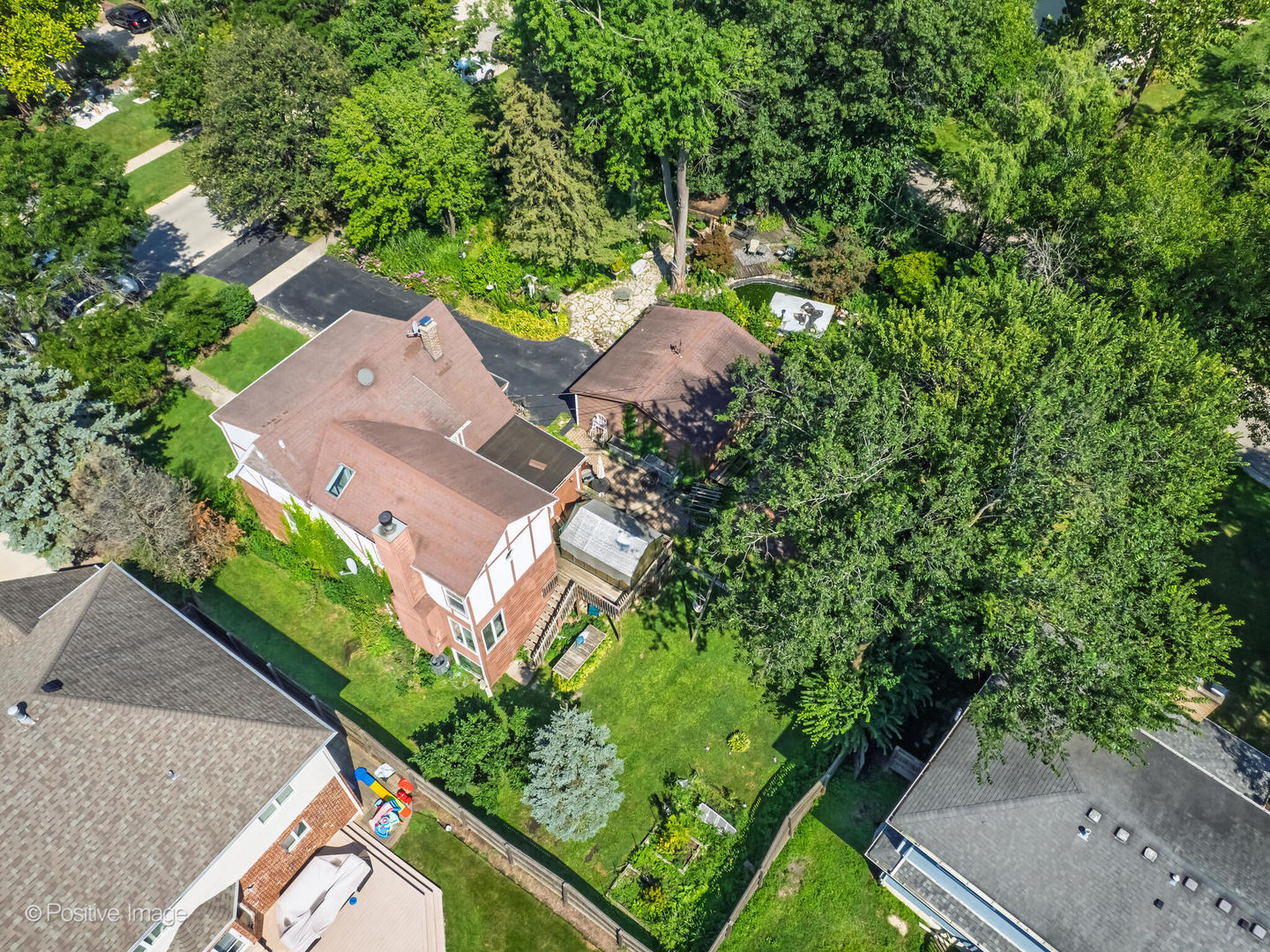 Homes for sale in Clarendon Hills, IL | 245 Middaugh Rd, Clarendon Hills, IL 60514 | MLS# 12512479