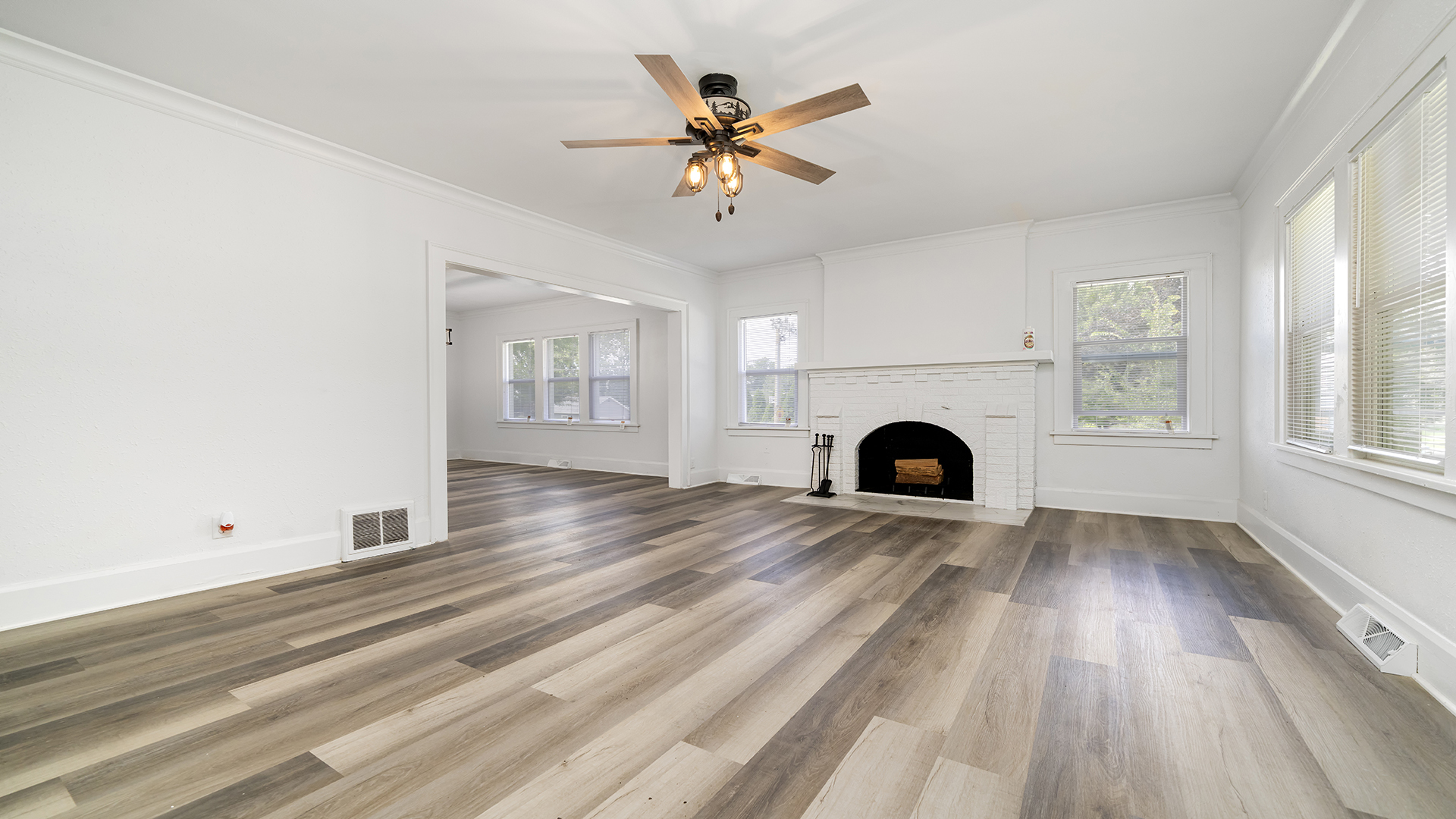 Homes for sale in Rockford, IL | 234 N Gardiner Ave, Rockford, IL 61107 | MLS# 12514679