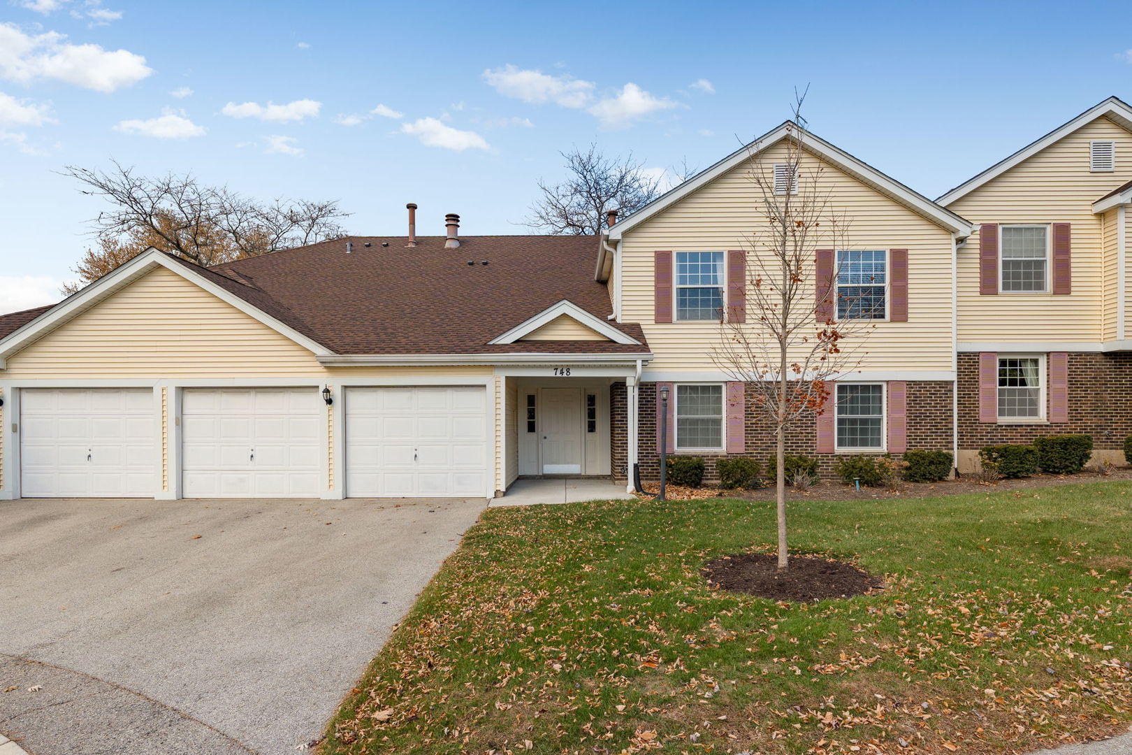 Homes for sale in Bartlett, IL | 748 Sterling Ct #A2, Bartlett, IL 60103 | MLS# 12520329