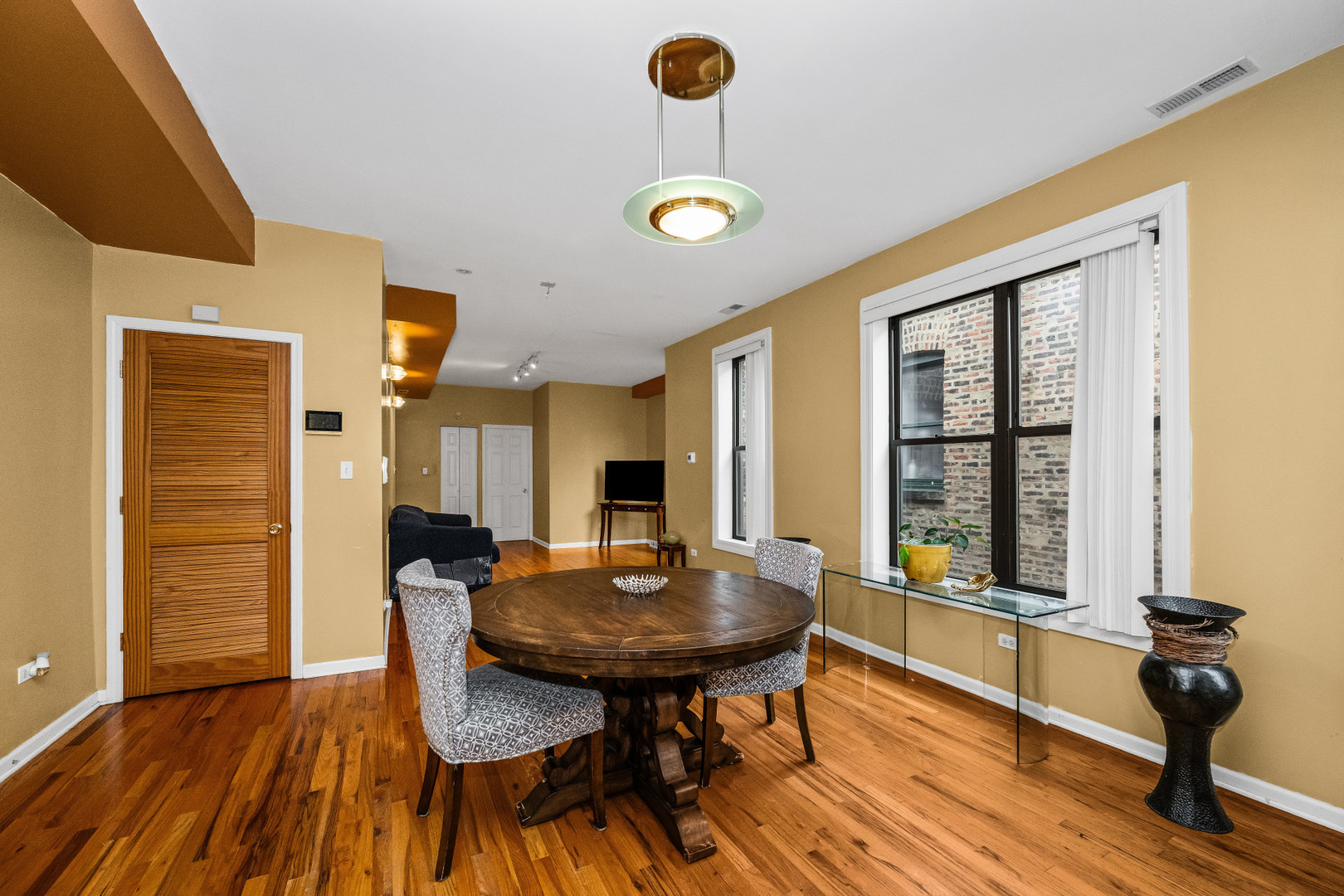Homes for sale in Chicago, IL | 5906 S King Dr S, Chicago, IL 60637