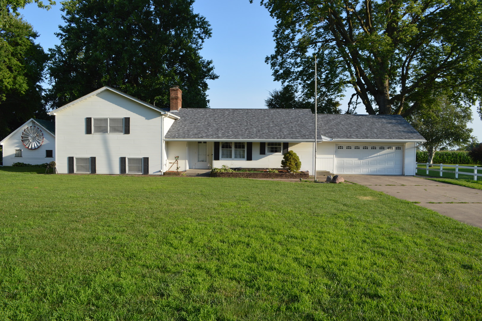 1st image of 708 E Thompson St, Princeton, IL 61356 | MLS# 12527309