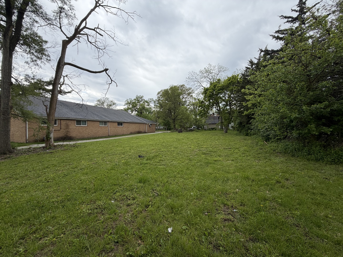 Homes for sale in Danville, IL | 616 Robinson St, Danville, IL 61832 | MLS# 12529507