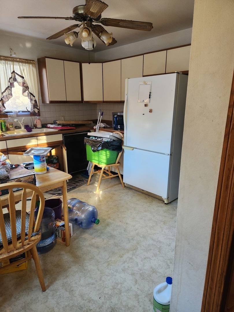 Homes for sale in Princeton, WI | W5244 Oak Tree Ln, Princeton, WI 54968 | MLS# 12533465