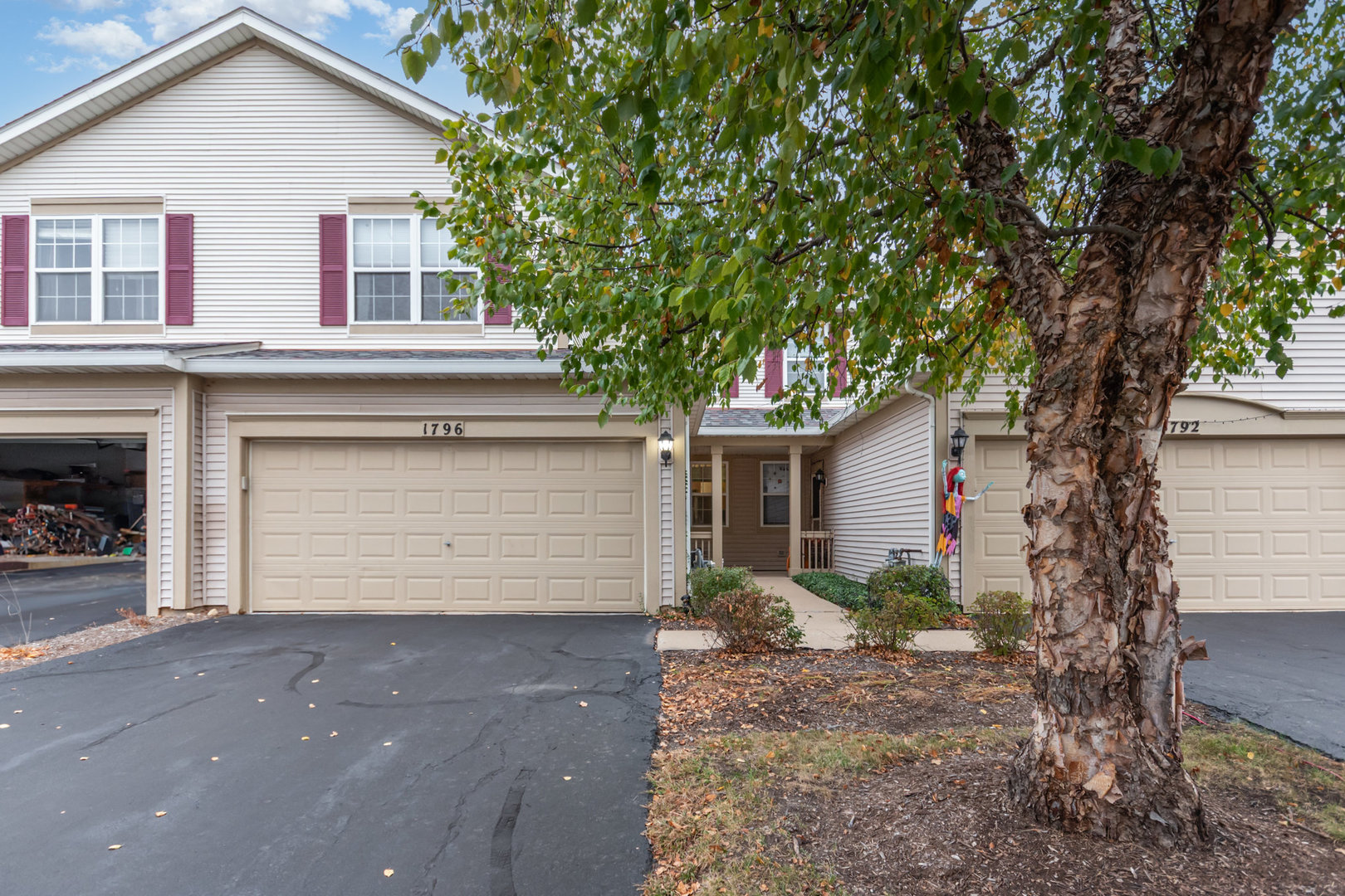 Homes for sale in Romeoville, IL | 1796 S Wentworth Cir, Romeoville, IL 60446 | MLS# 12535459