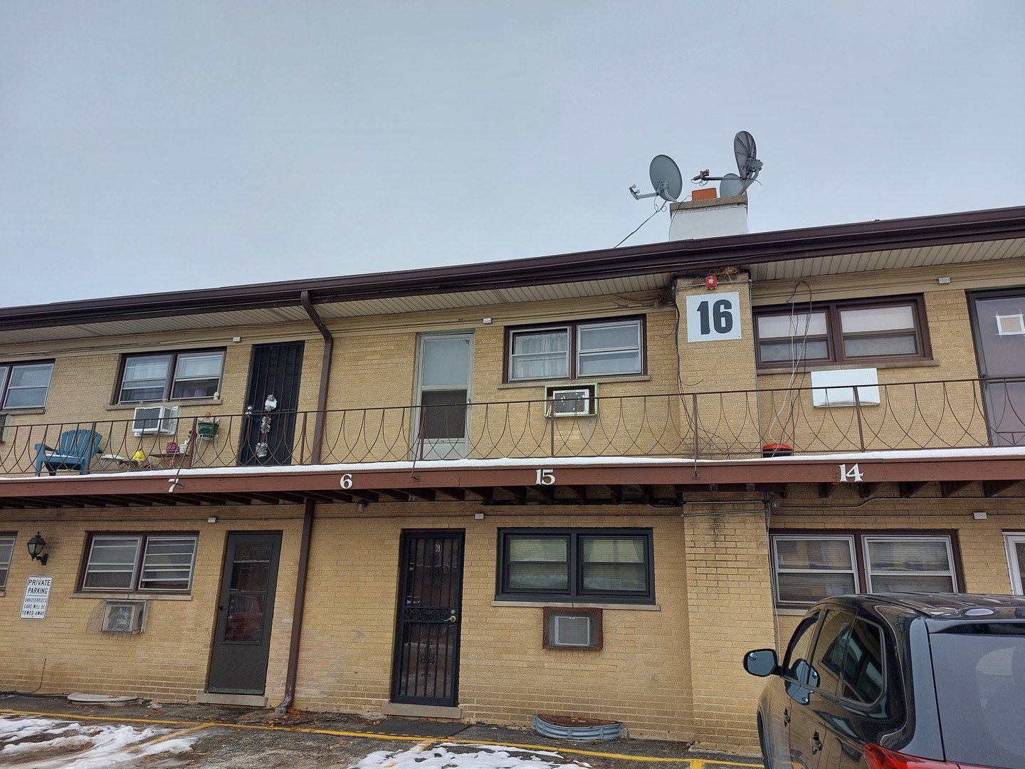 Homes for sale in Northlake, IL | 16 King Arthur Ct #16, Northlake, IL 60164 | MLS# 12535472