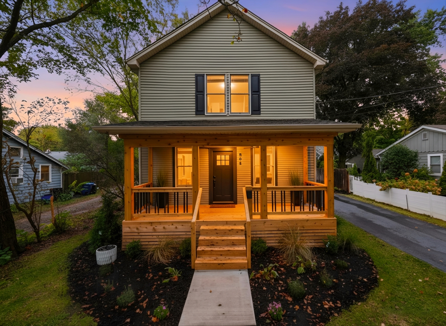 Homes for sale in Geneva, IL | 518 Illinois St, Geneva, IL 60134 | MLS# 12538944