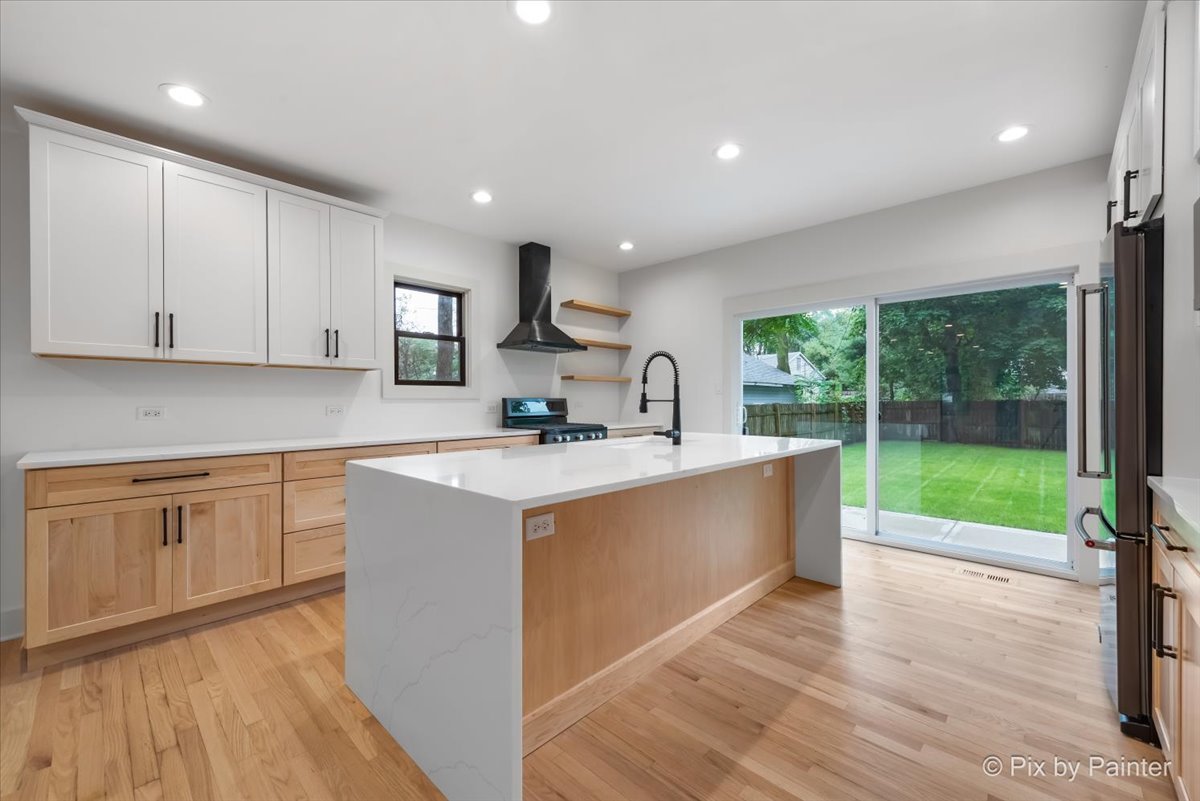 Homes for sale in Geneva, IL | 518 Illinois St, Geneva, IL 60134 | MLS# 12538944