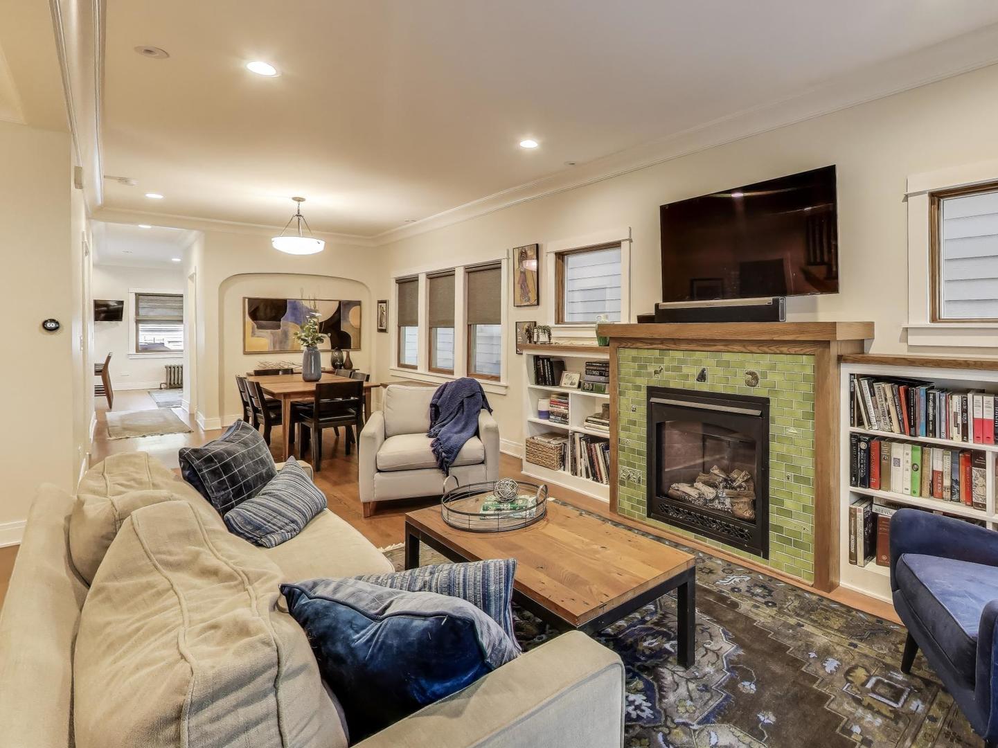 Homes for sale in Oak Park, IL | 828 Wesley Ave, Oak Park, IL 60304 | MLS# 12539552