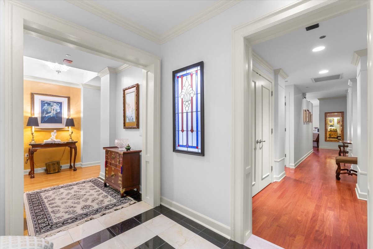 2nd image of 310 S Michigan Ave, Chicago, IL 60604