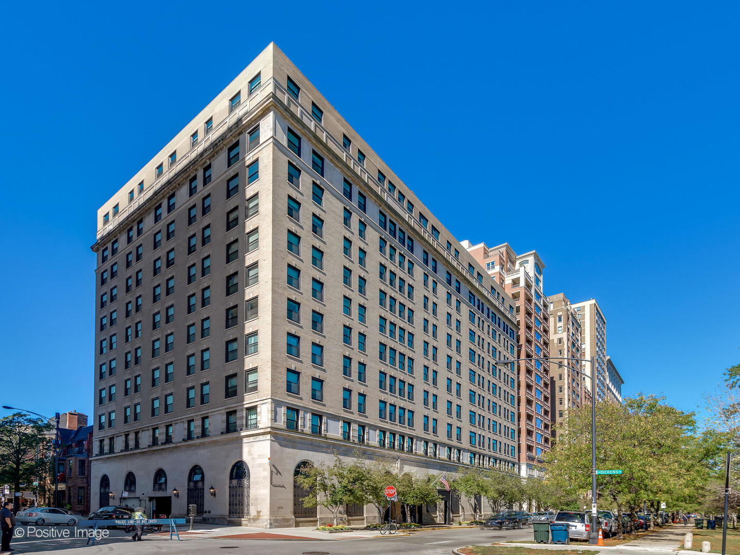 Homes for sale in Chicago, IL | 2100 N Lincoln Park West #5FN, Chicago, IL 60614 | MLS# 12545573