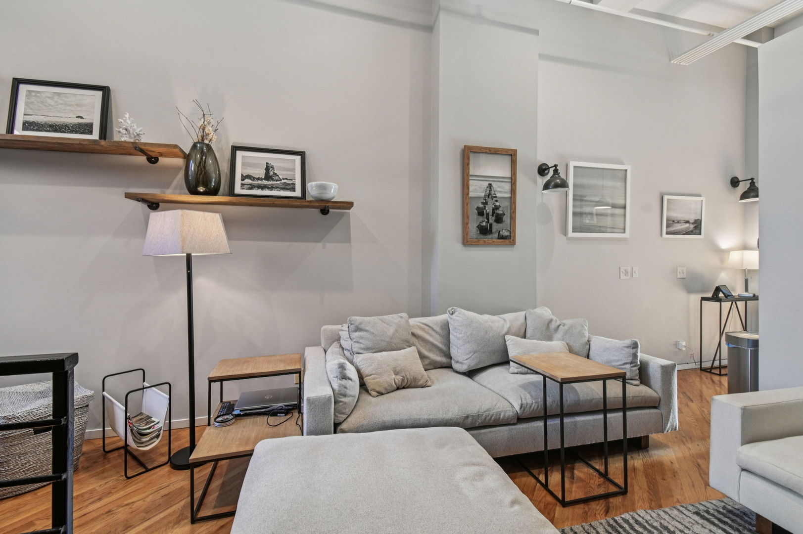 Homes for sale in Evanston, IL | 601 Linden Pl #121, Evanston, IL 60202 | MLS# 12552347