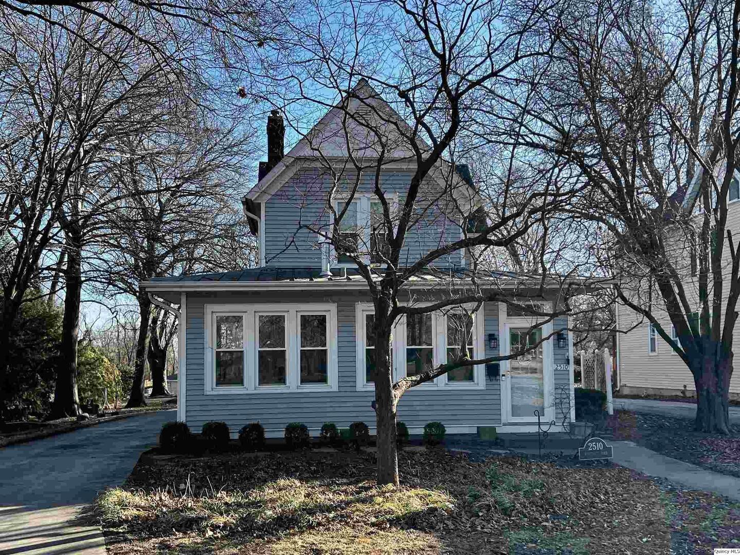 Homes for sale in Quincy, IL | 2510 Kentucky Rd, Quincy, IL 62301 | MLS# 12554730