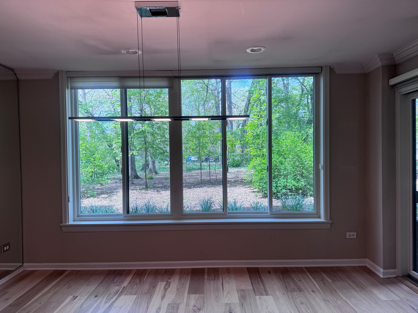Homes for sale in Hinsdale, IL | 1401 Burr Oak Rd #105B, Hinsdale, IL 60521 | MLS# 12554839