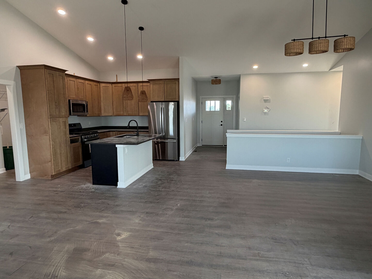 Homes for sale in Rochelle, IL | 718 W Driscoll St, Rochelle, IL 61068 | MLS# 12559661