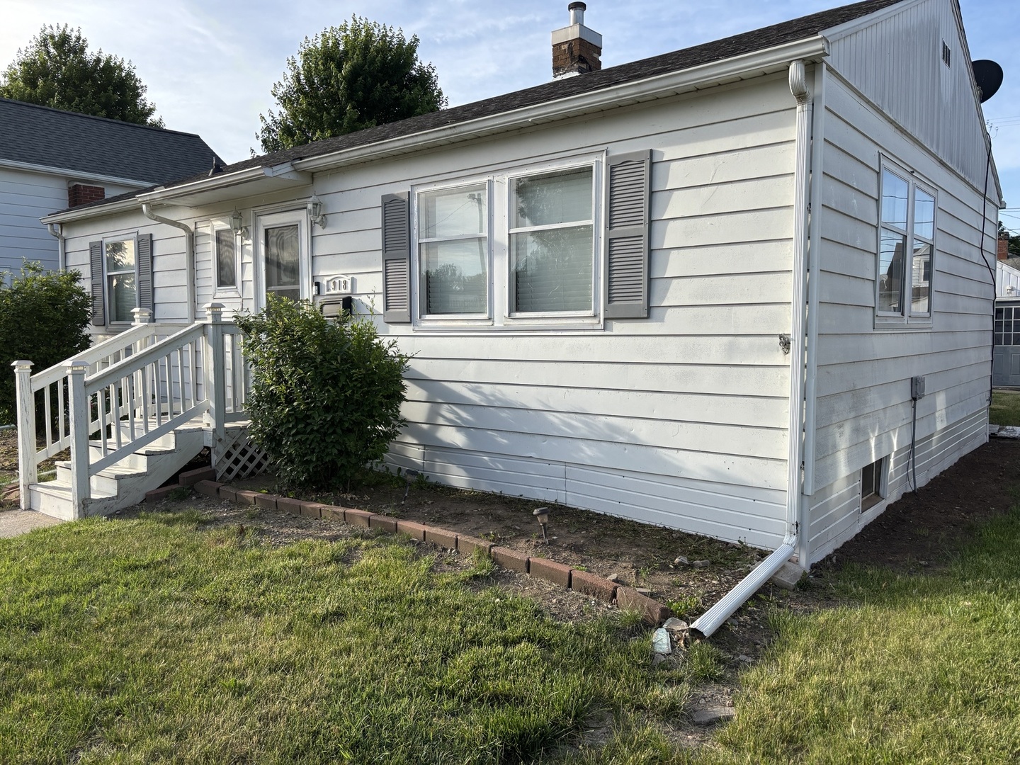 Homes for sale in Fulton, IL | 918 14th Ave, Fulton, IL 61252 | MLS# 12562106