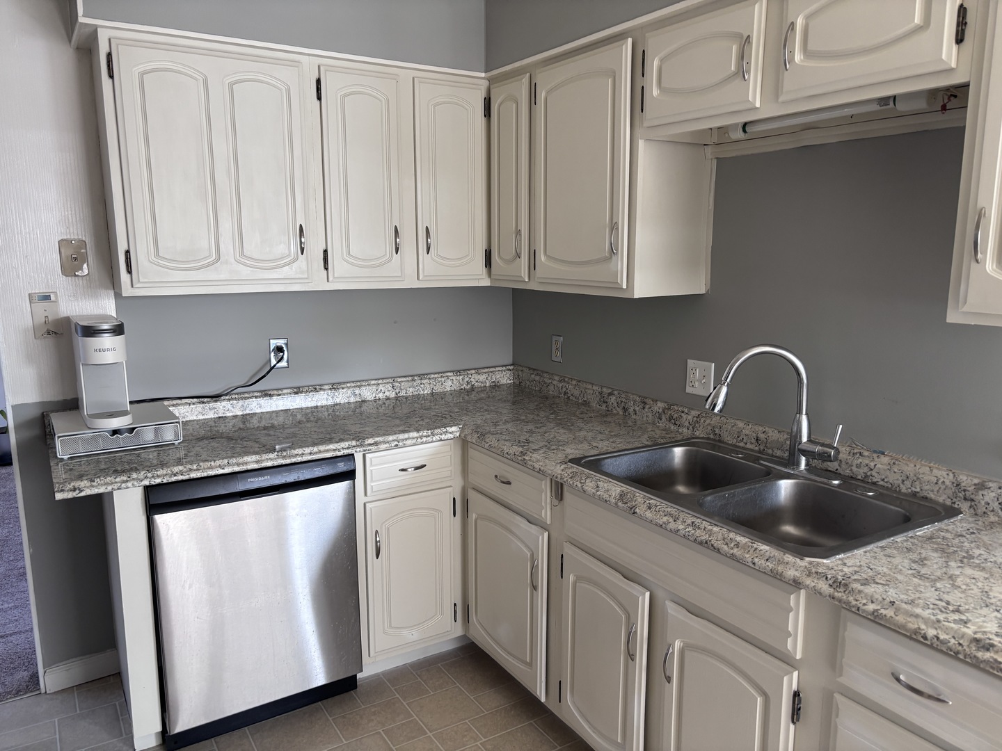 Homes for sale in Fulton, IL | 918 14Th Ave, Fulton, IL 61252 | MLS# 12562106