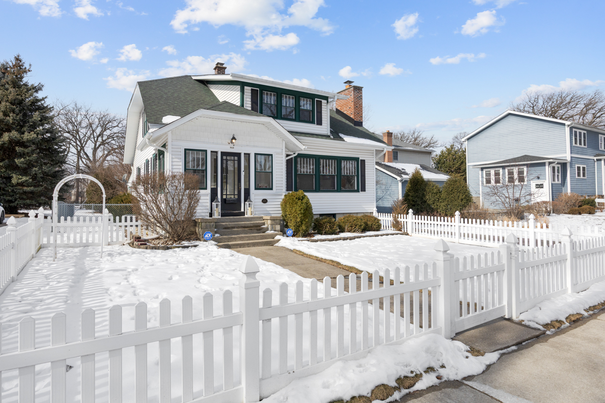 Homes for sale in Itasca, IL | (Undisclosed), Itasca, IL 60143 | MLS# 12565524