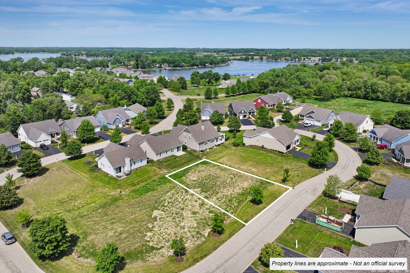 Homes for sale in Antioch, IL | 40441 N South Newport Dr, Antioch, IL 60002 | MLS# 12567185