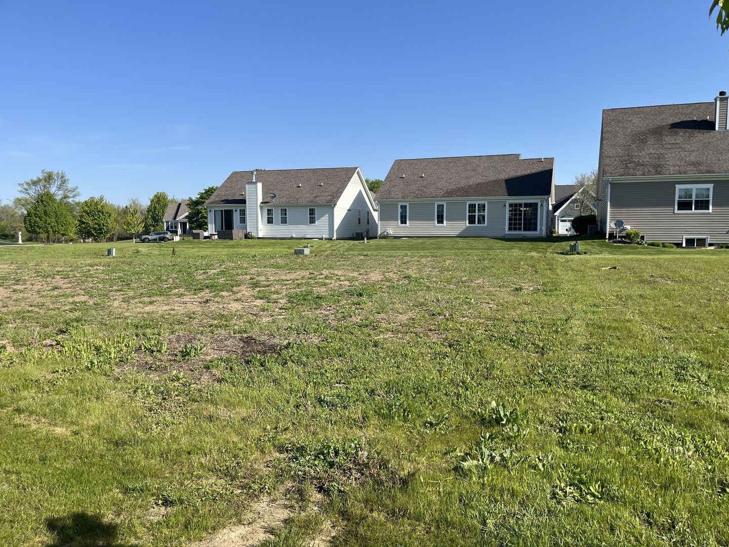 Homes for sale in Antioch, IL | 40441 N South Newport Dr, Antioch, IL 60002 | MLS# 12567185