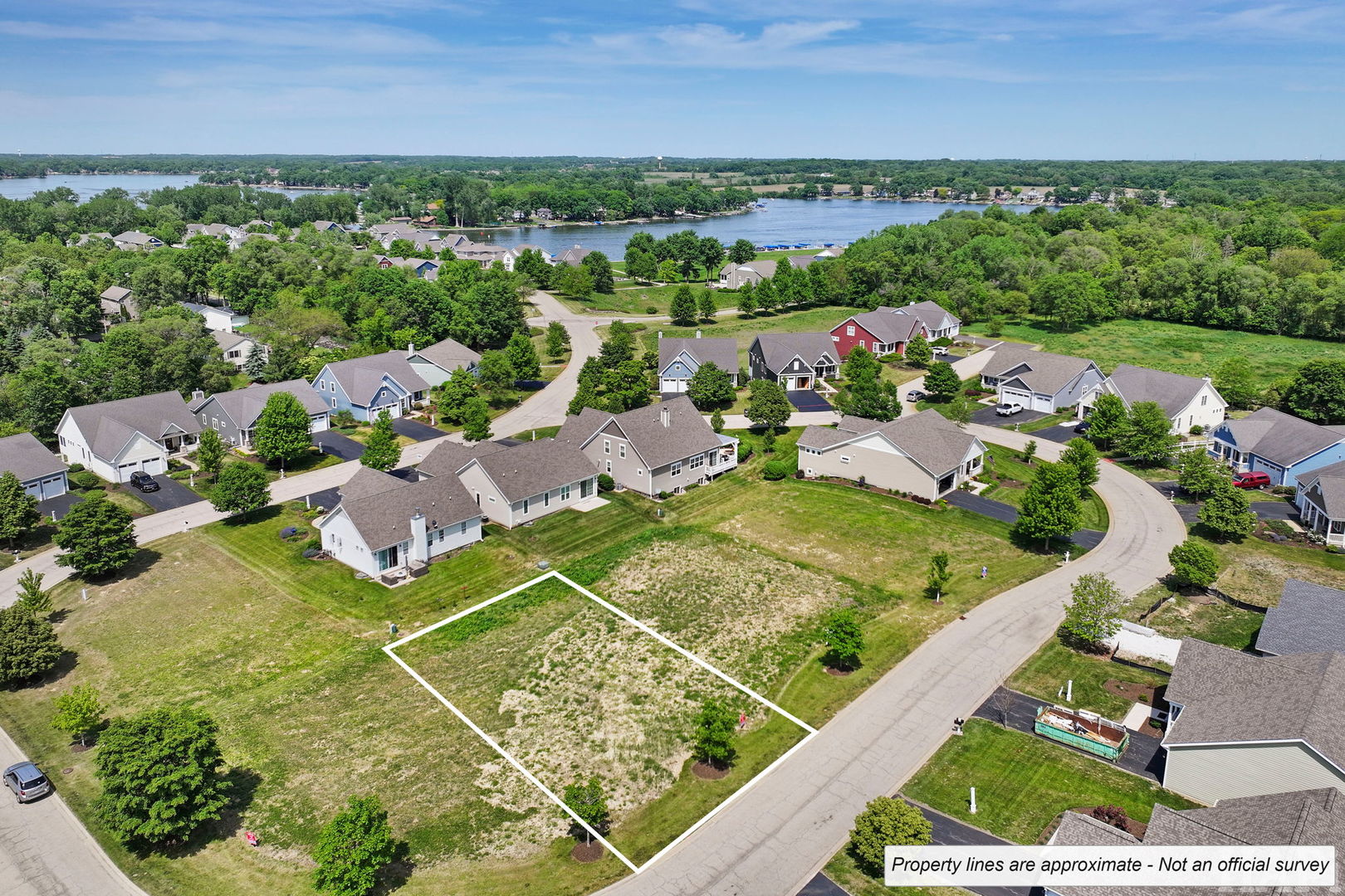 Homes for sale in Antioch, IL | 40445 N South Newport Dr, Antioch, IL 60002 | MLS# 12567249