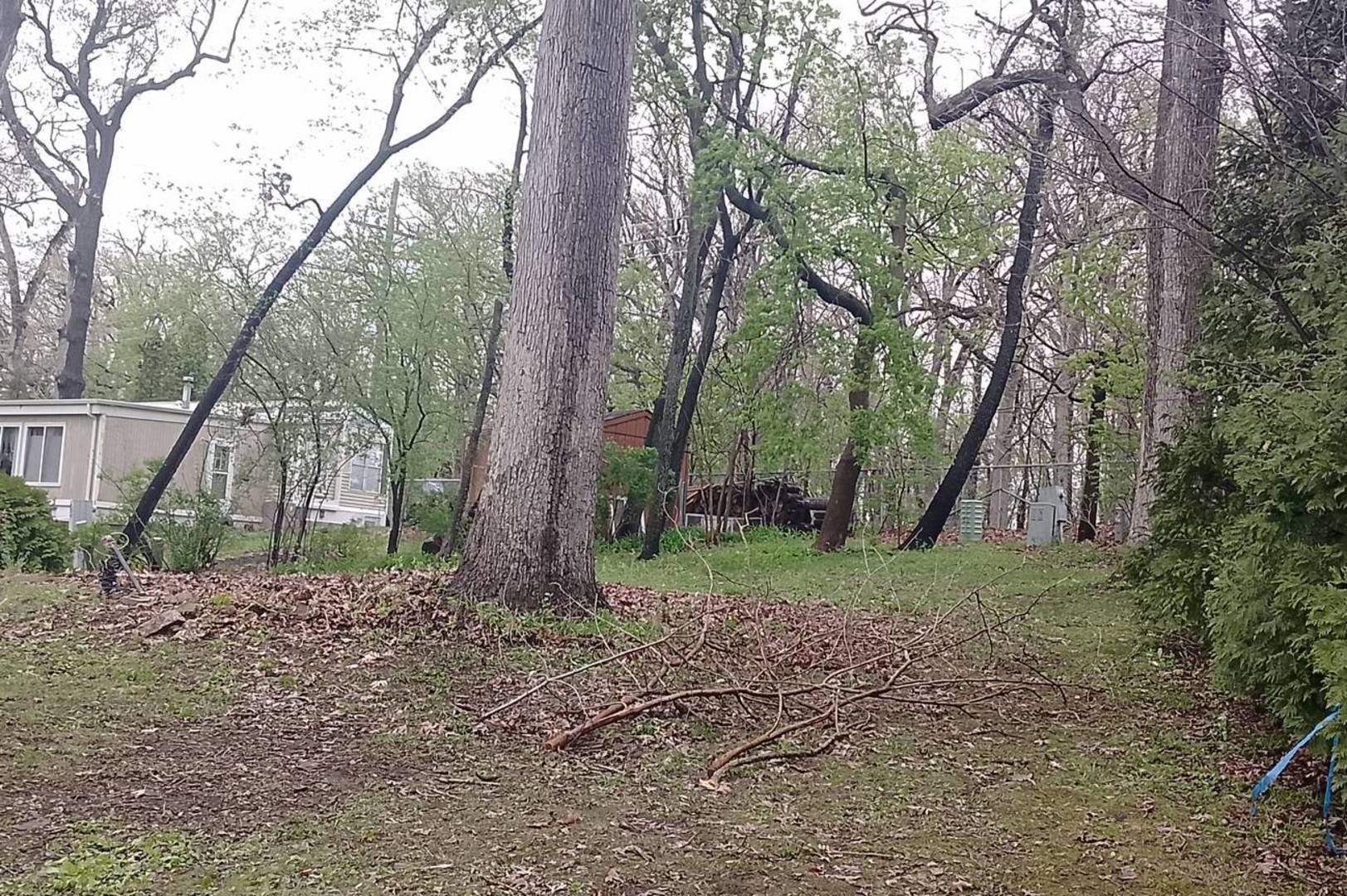 3rd image of 27 Oyster Bay, Lakemoor, IL 60051 | MLS# 12568475