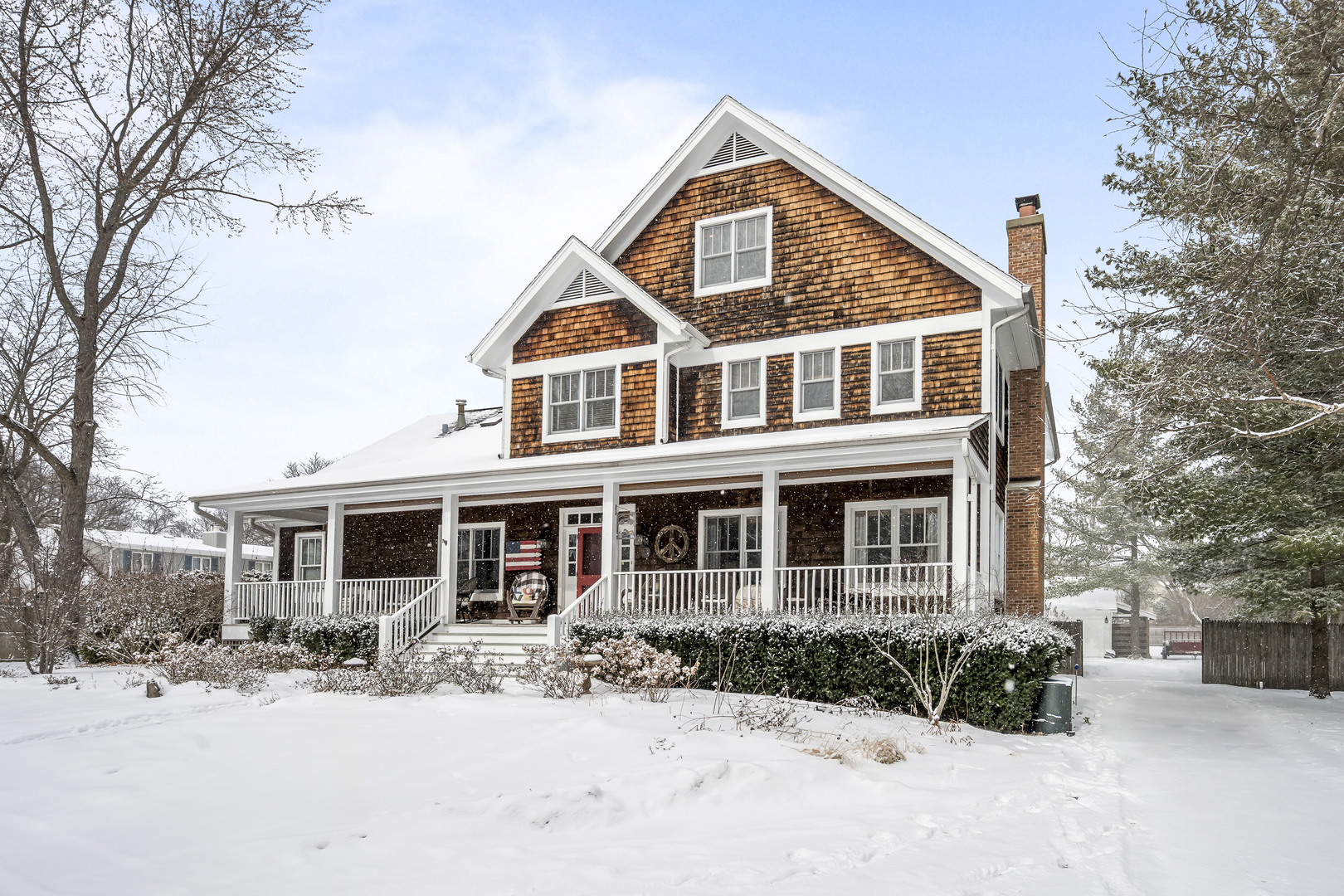 Homes for sale in Lake Forest, IL | 1190 W Old Mill Rd, Lake Forest, IL 60045 | MLS# 12571389