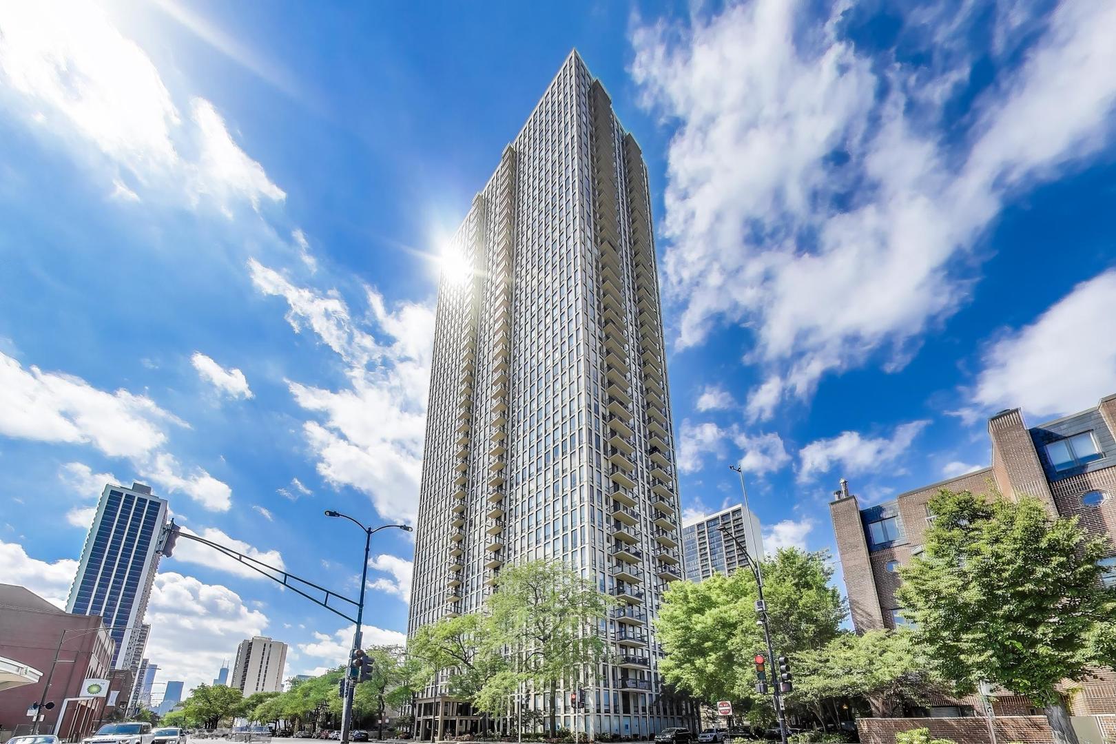 Homes for sale in Chicago, IL | 1660 N La Salle Dr #410, Chicago, IL 60614 | MLS# 12572211