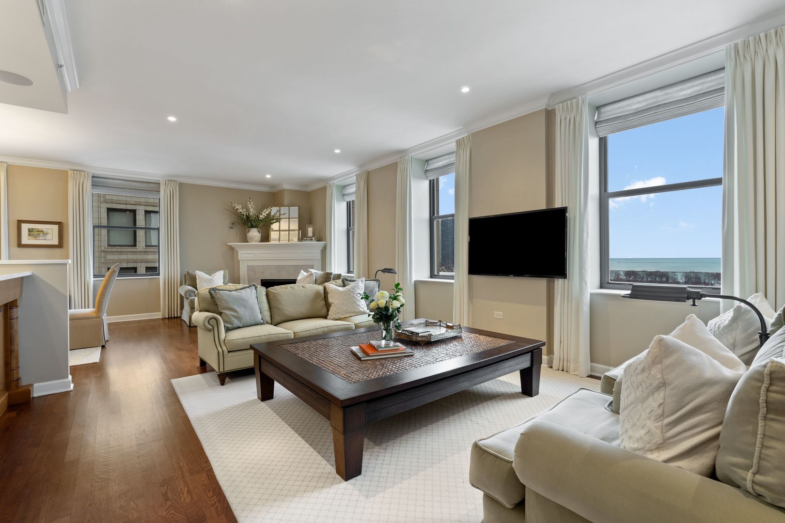 3rd image of 310 S Michigan Ave #1100, Chicago, IL 60604 | MLS# 12573989