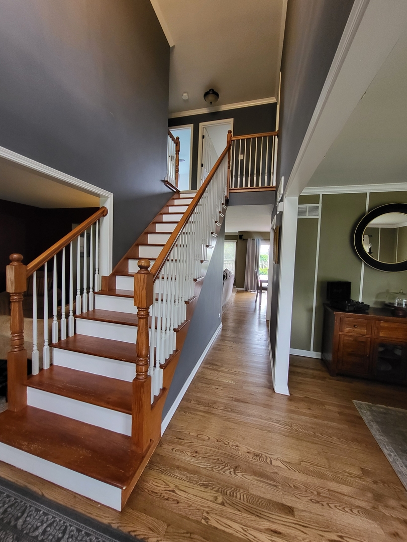 3rd image of 534 Chestnut Dr, Oswego, IL 60543 | MLS# 12576866