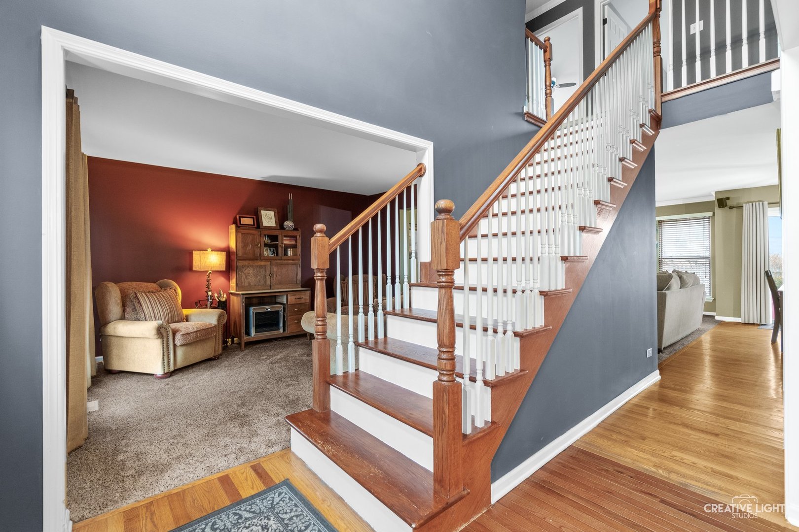 2nd image of 534 Chestnut Dr, Oswego, IL 60543 | MLS# 12576866