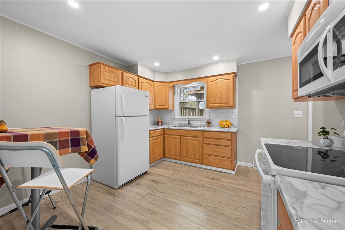 Homes for sale in Cary, IL | 392 W Margaret Ter, Cary, IL 60013 | MLS# 12577236